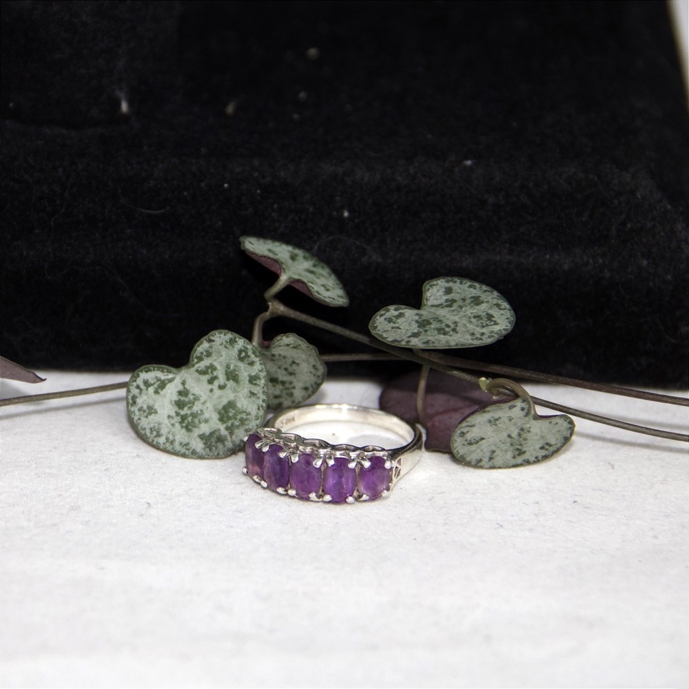 GNA Sterling Silver 925 Purple Amethyst Five Stone Heart Gallery Ring Size 7.25